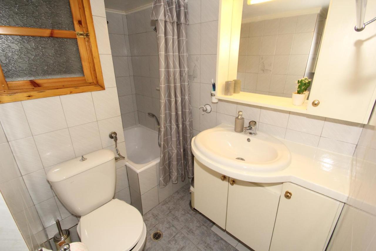 Agios Nikolaos Train Station 1 Bedroom 4 Pers. Athen Eksteriør billede