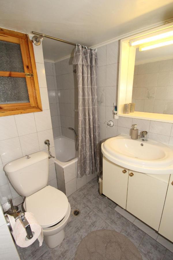 Agios Nikolaos Train Station 1 Bedroom 4 Pers. Athen Eksteriør billede