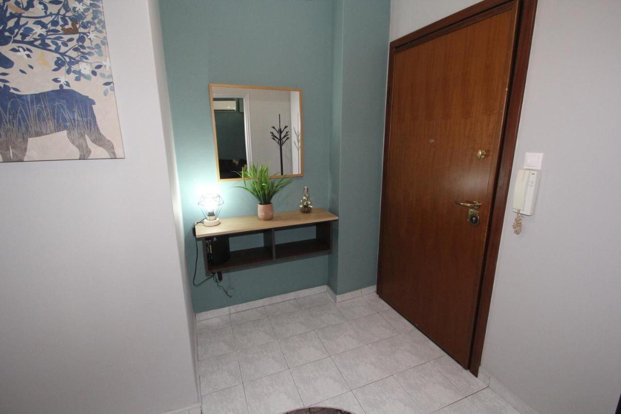 Agios Nikolaos Train Station 1 Bedroom 4 Pers. Athen Eksteriør billede